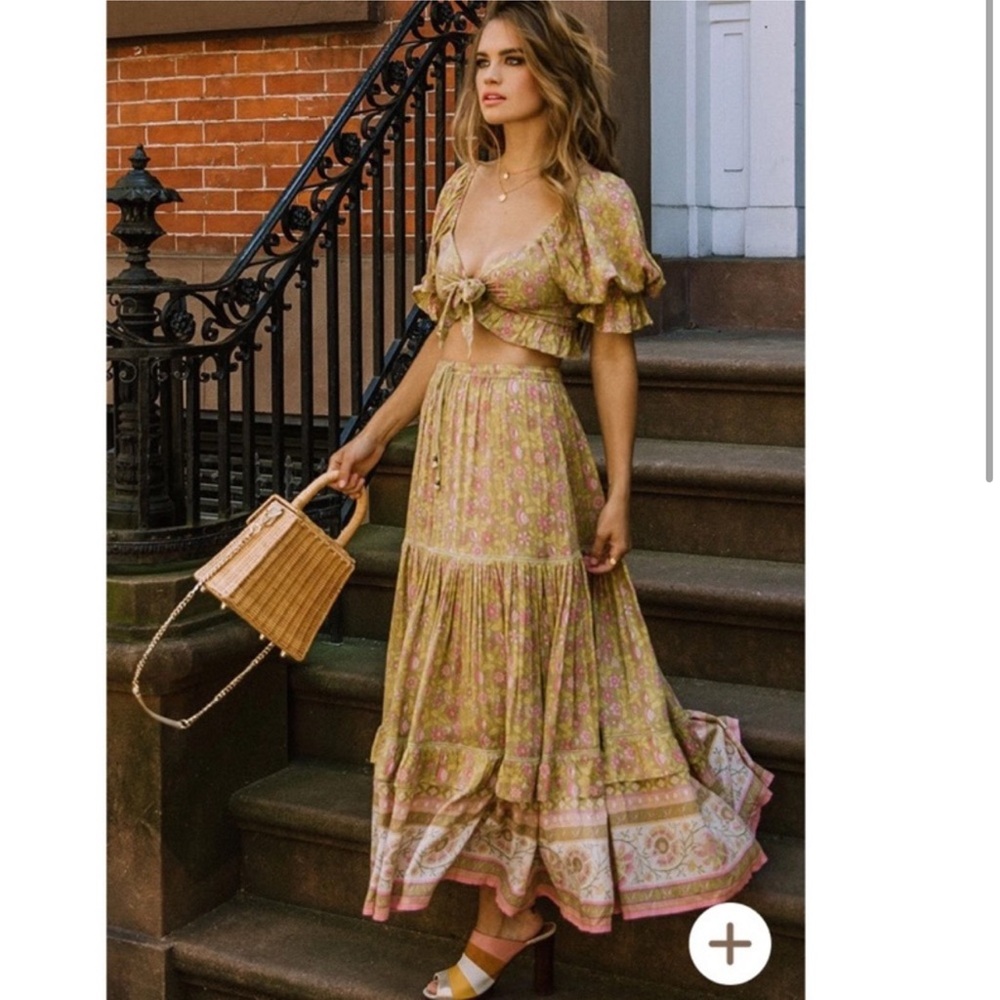 Spell & gypsy dahlia skirt set crop and top green floral - Picture 3 of 7